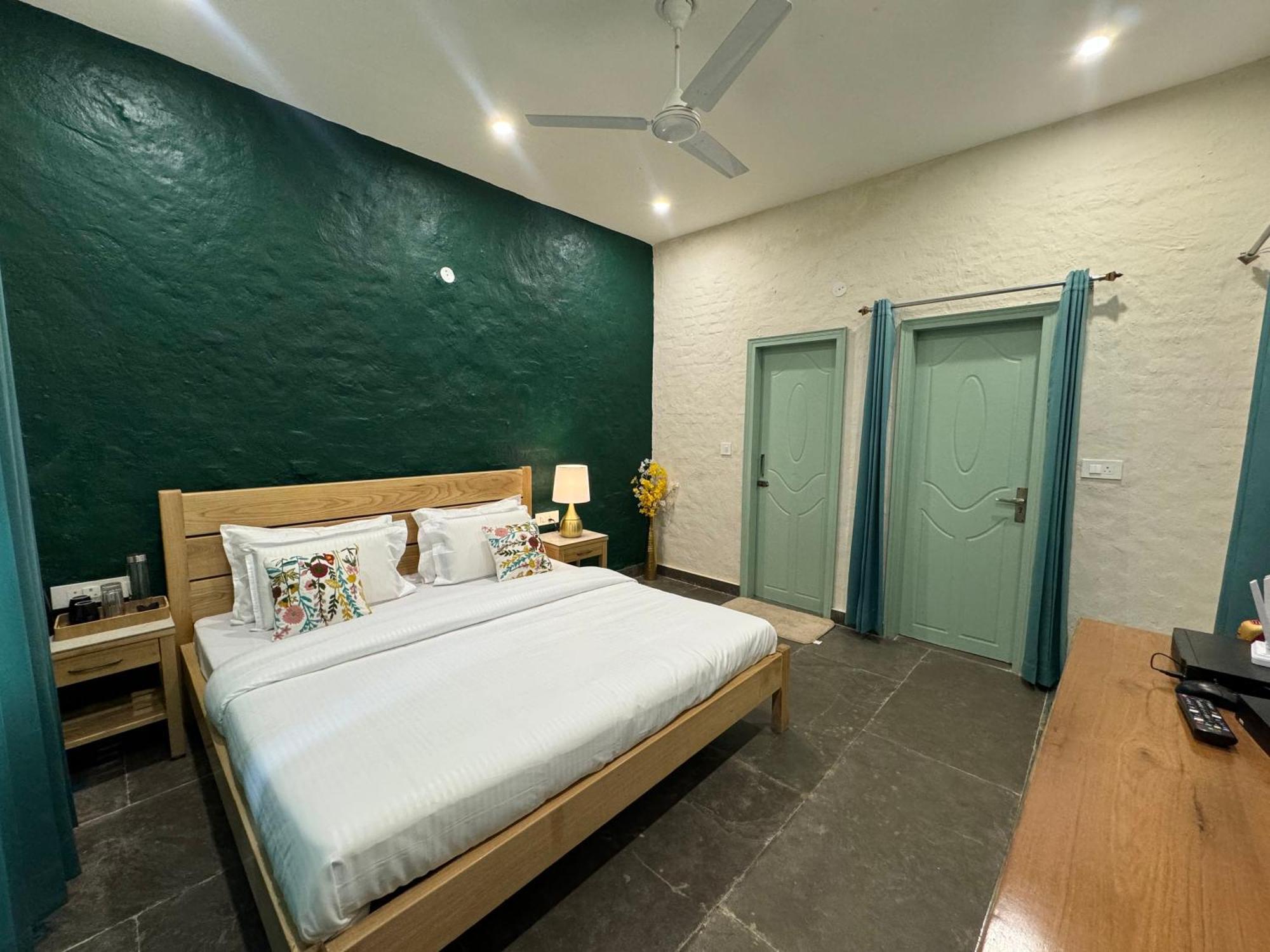 Cliff House, 3Br Lux Farmhouse 2Km To Rajpur Road Dehradun Luaran gambar